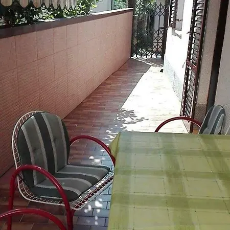 Apartman Desi * Funtana