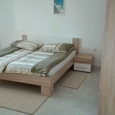 Apartman Desi Funtana